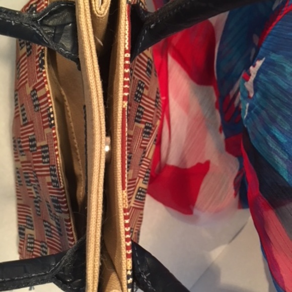 Longaberger Old Glory Patriotic Flags Tote - Picture 4 of 4